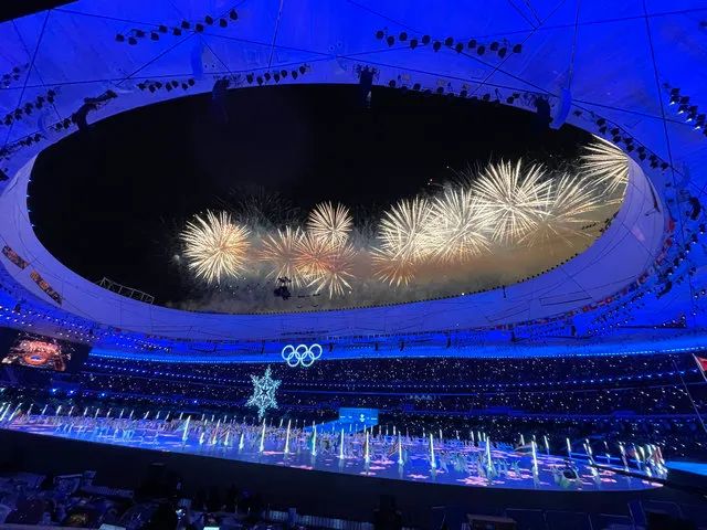 ��������һ���Լ����ȫ�����ʵİ���ʢ�ᡱ