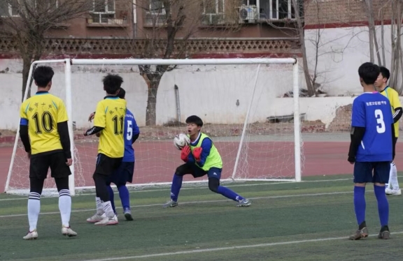 2024-2025���żҿ��������꣨U16-U18���߸��У���ְ�ߣ�У԰����������Ļ